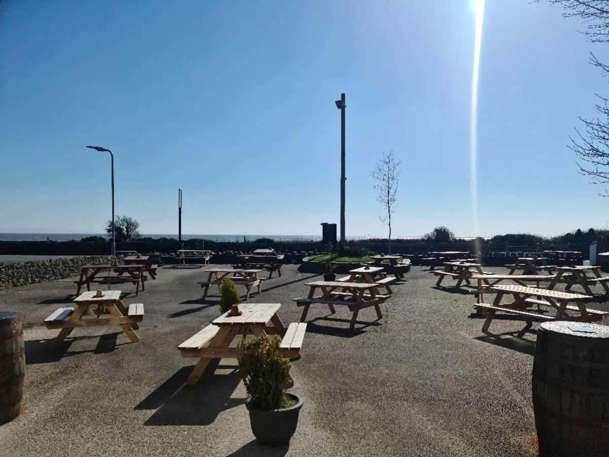 Clarkes Hotel Barrow In Furness Zewnętrze zdjęcie